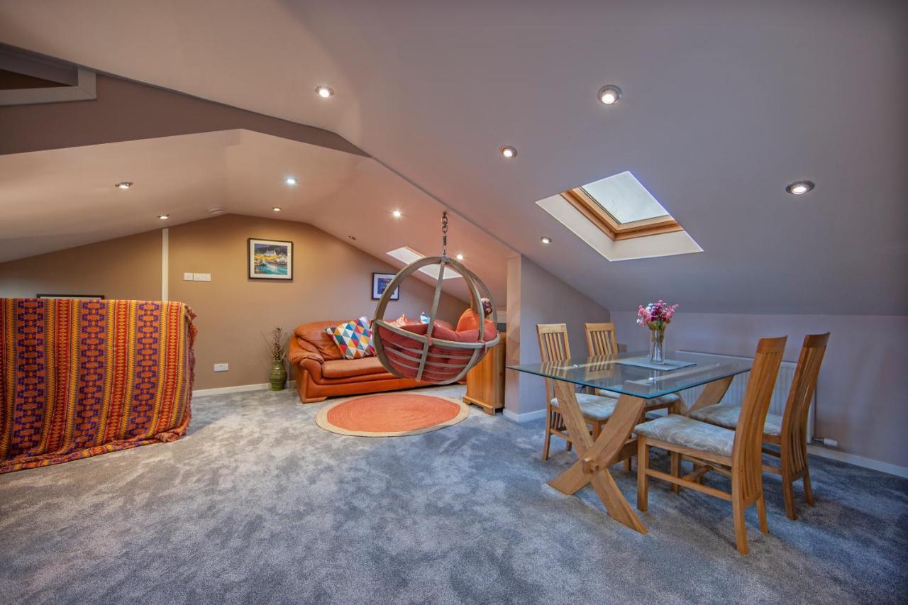 Premium 2Nd Floor 2 Bed Apt Sleeps 4 Adults In Oban Town Bagian luar foto