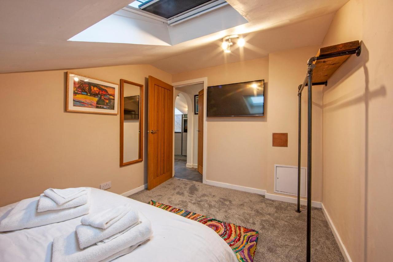 Premium 2Nd Floor 2 Bed Apt Sleeps 4 Adults In Oban Town Bagian luar foto